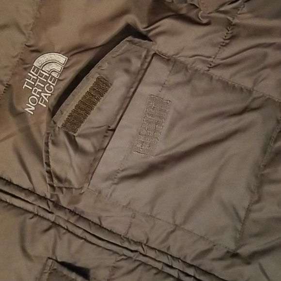 The north face reversible jacket small - Picture 3 of 16